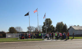 Students Visiting the Veterans Memorial